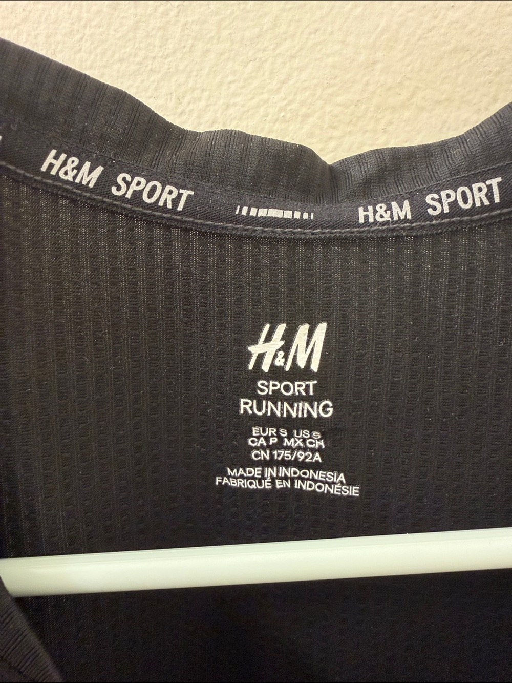 H&M Black Ribbed Muscle Tank - Picture 2 of 3